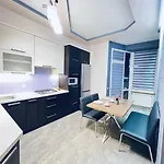 Apartment Tsekhova 1 Street *