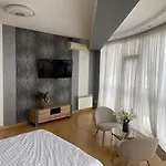 Apartment Tsekhova 1 Street