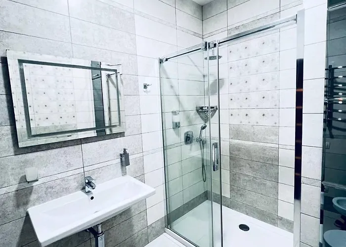 Tsekhova 1 Street アパート